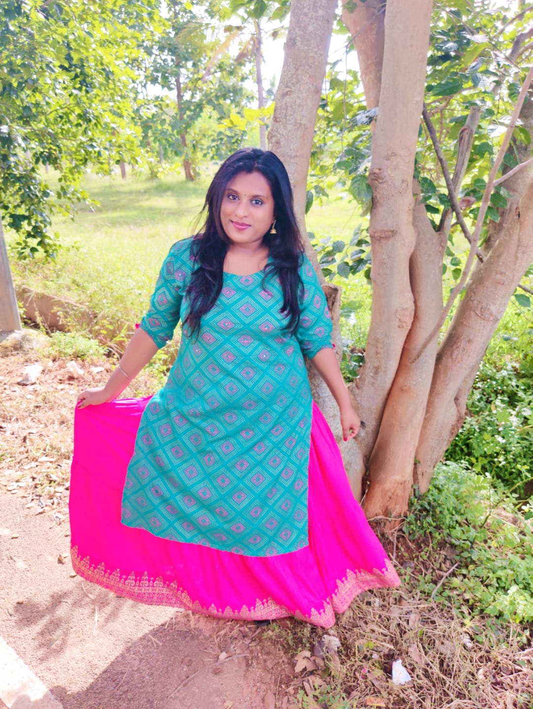 veenarozita93 profile photo