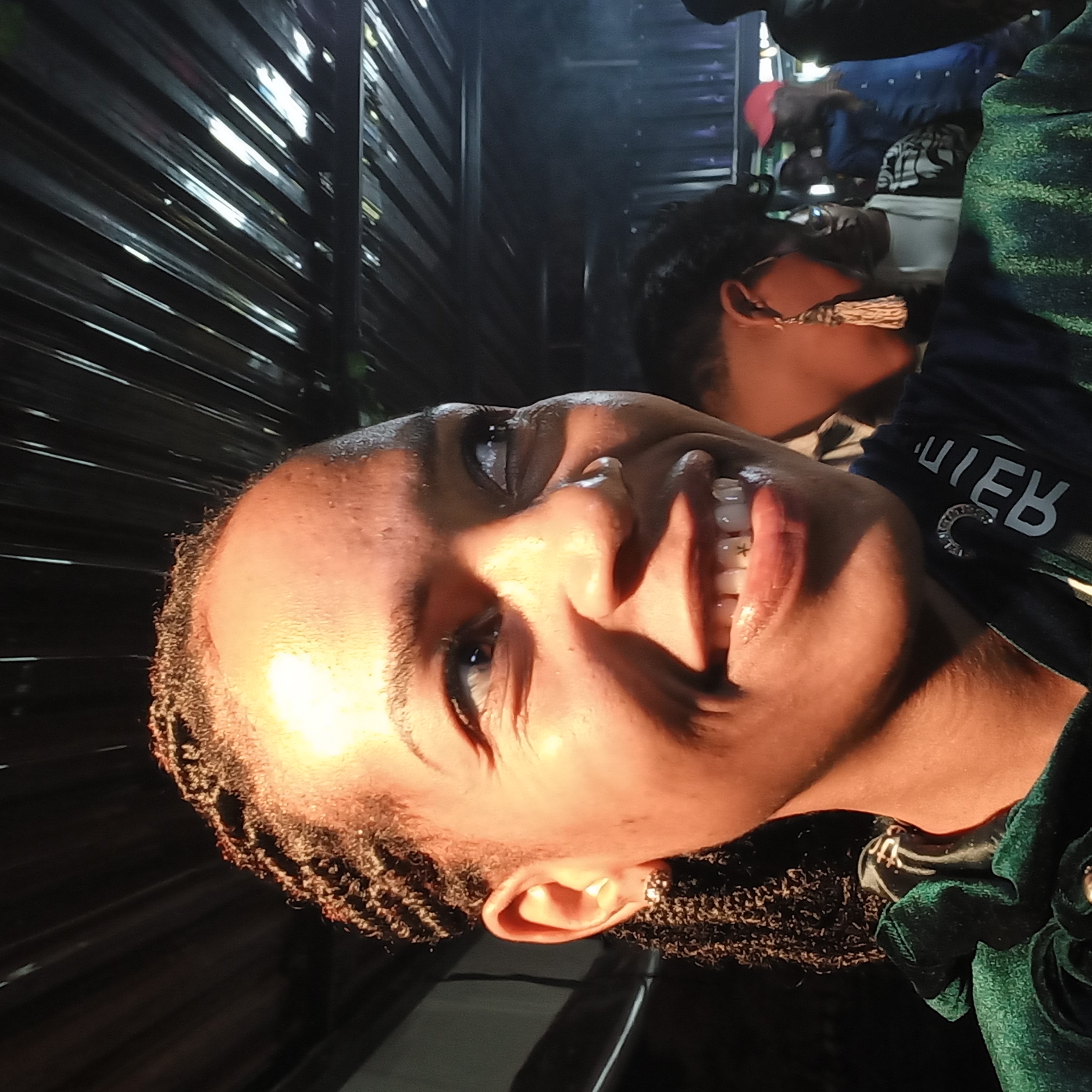 leemosa profile photo