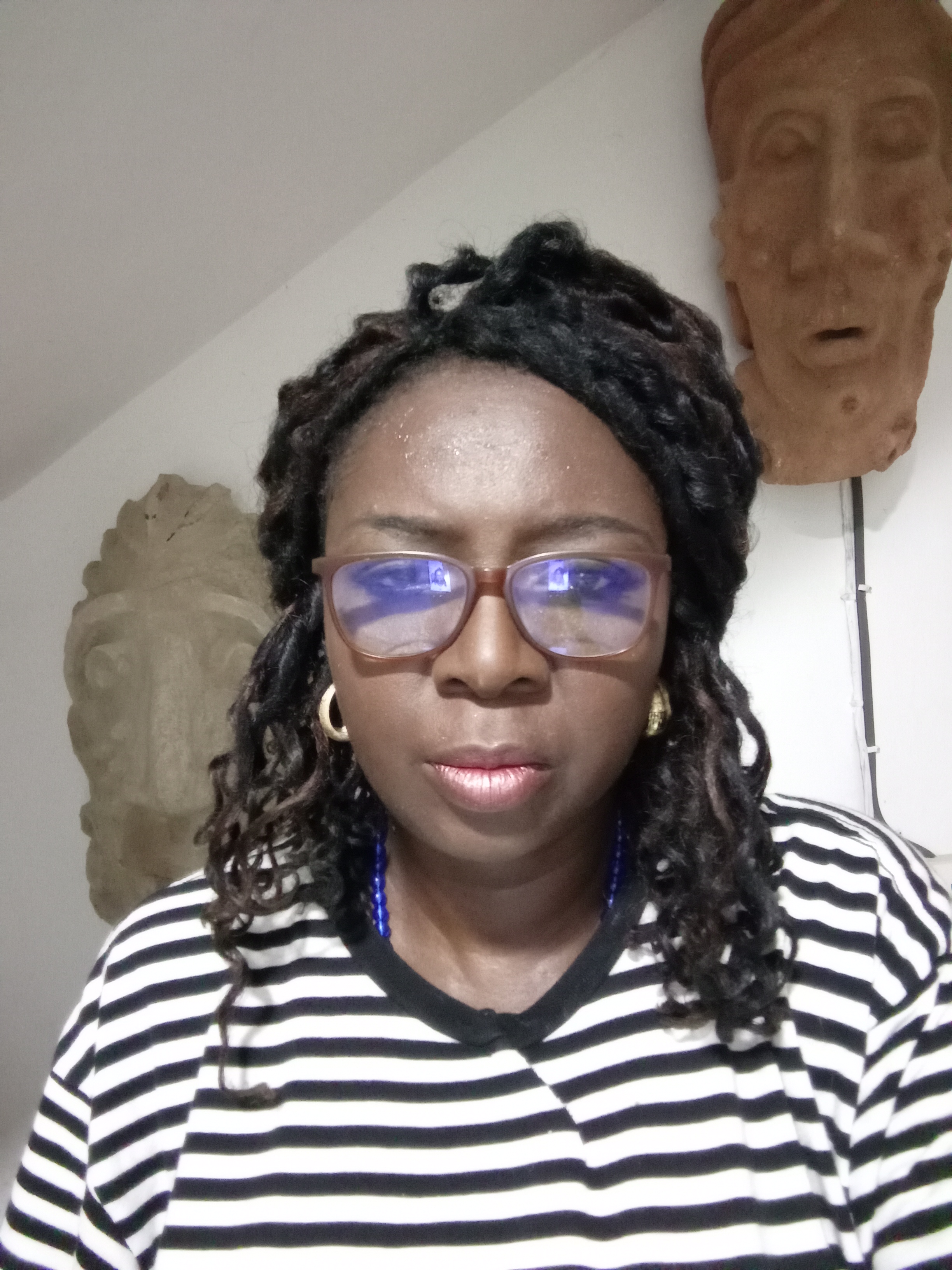 julietezenwa profile photo