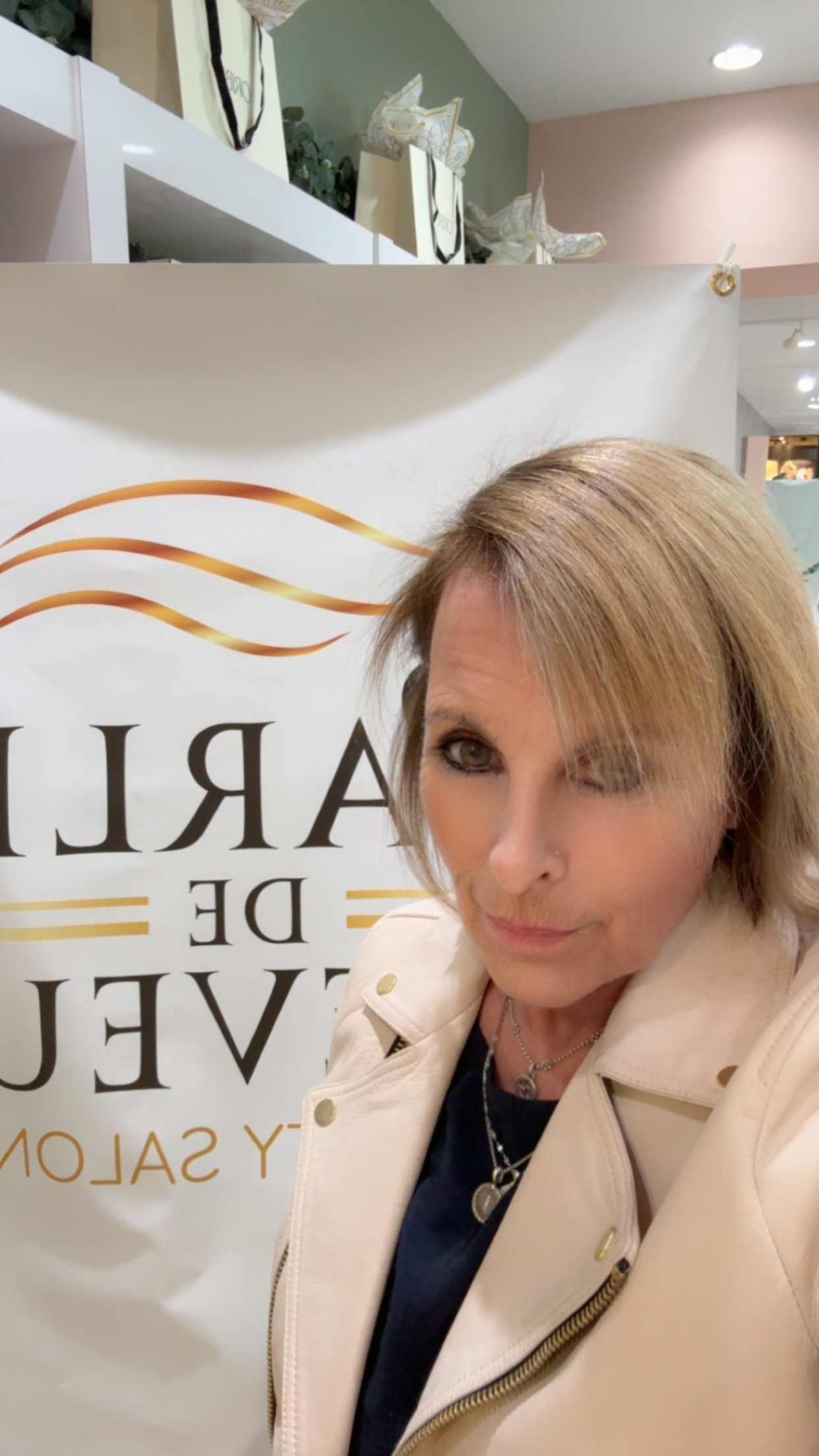 jacquie profile photo