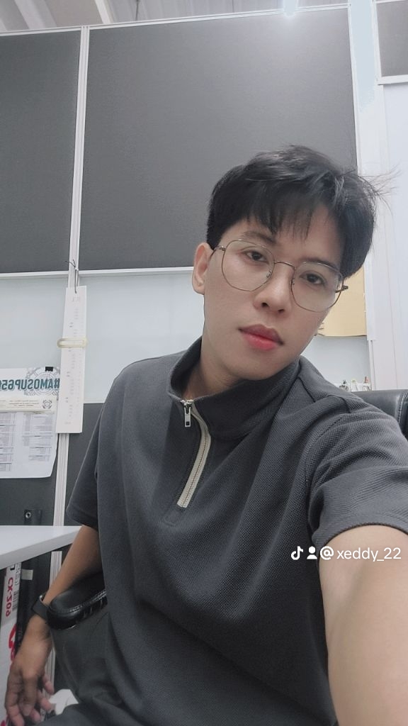 johndexter profile photo