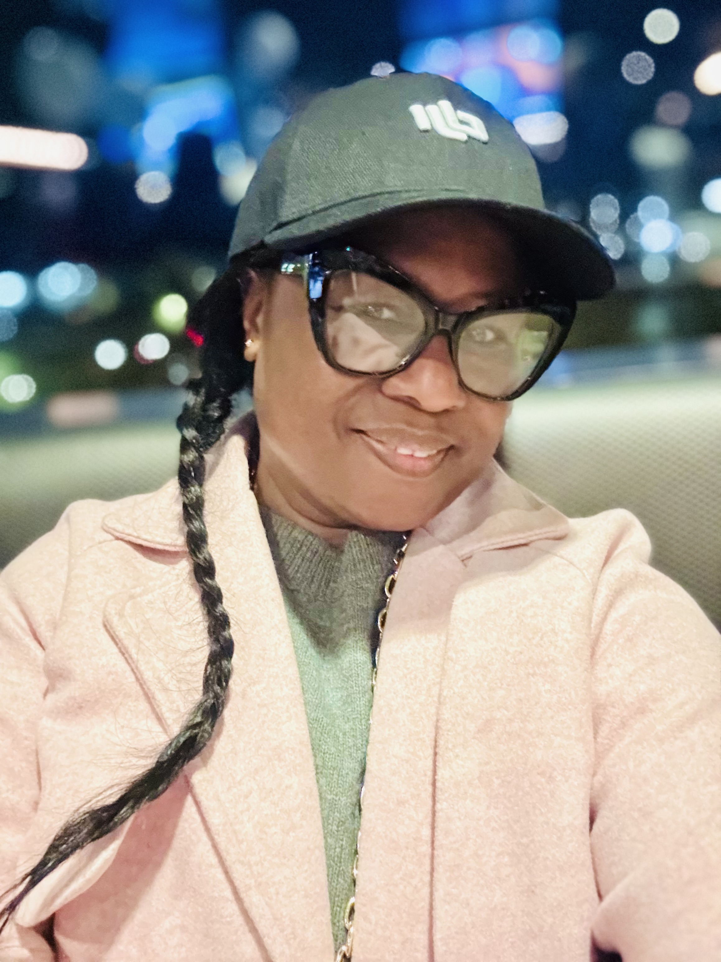 Kharen  profile photo