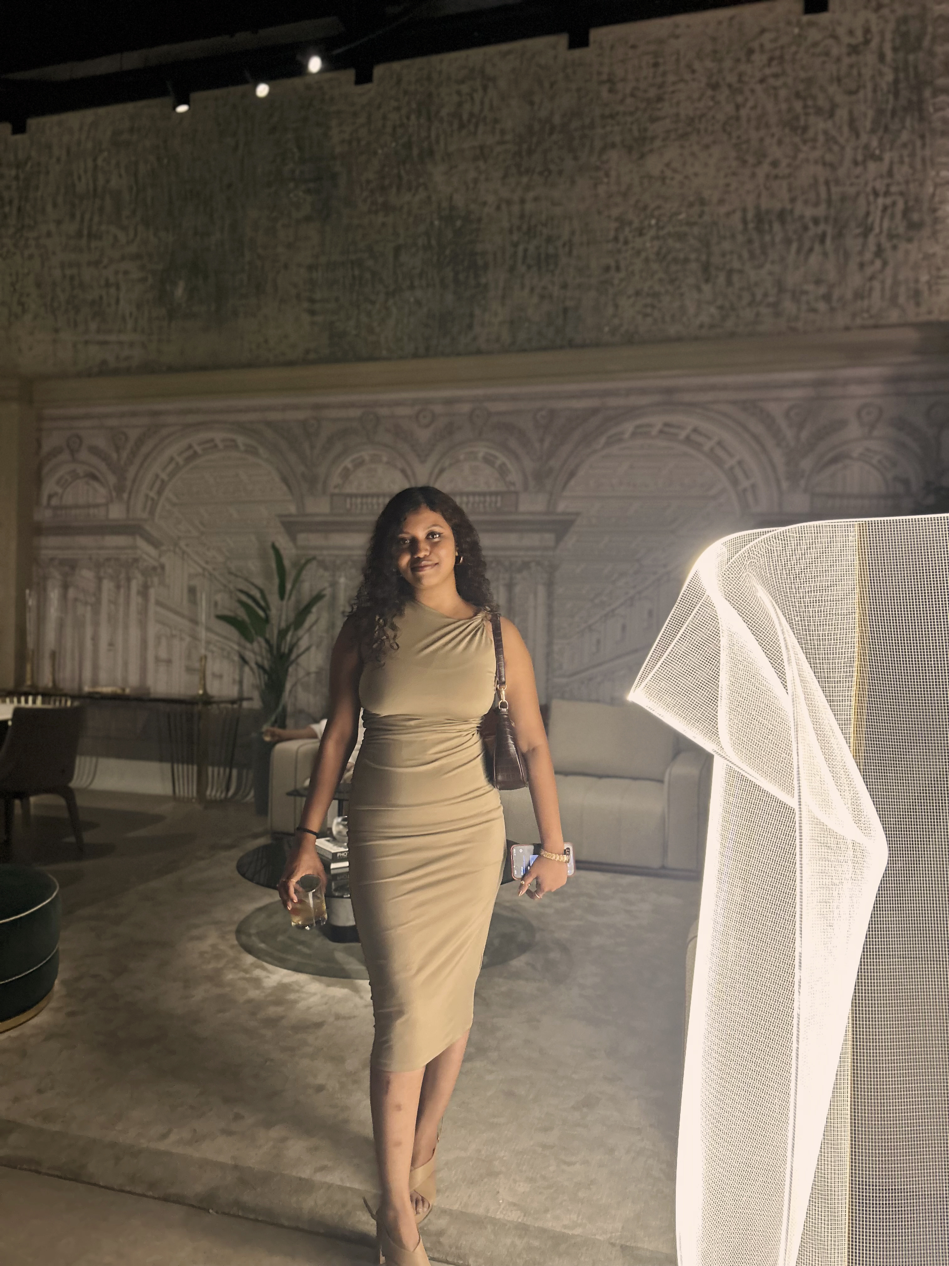 glancydmello24 profile photo