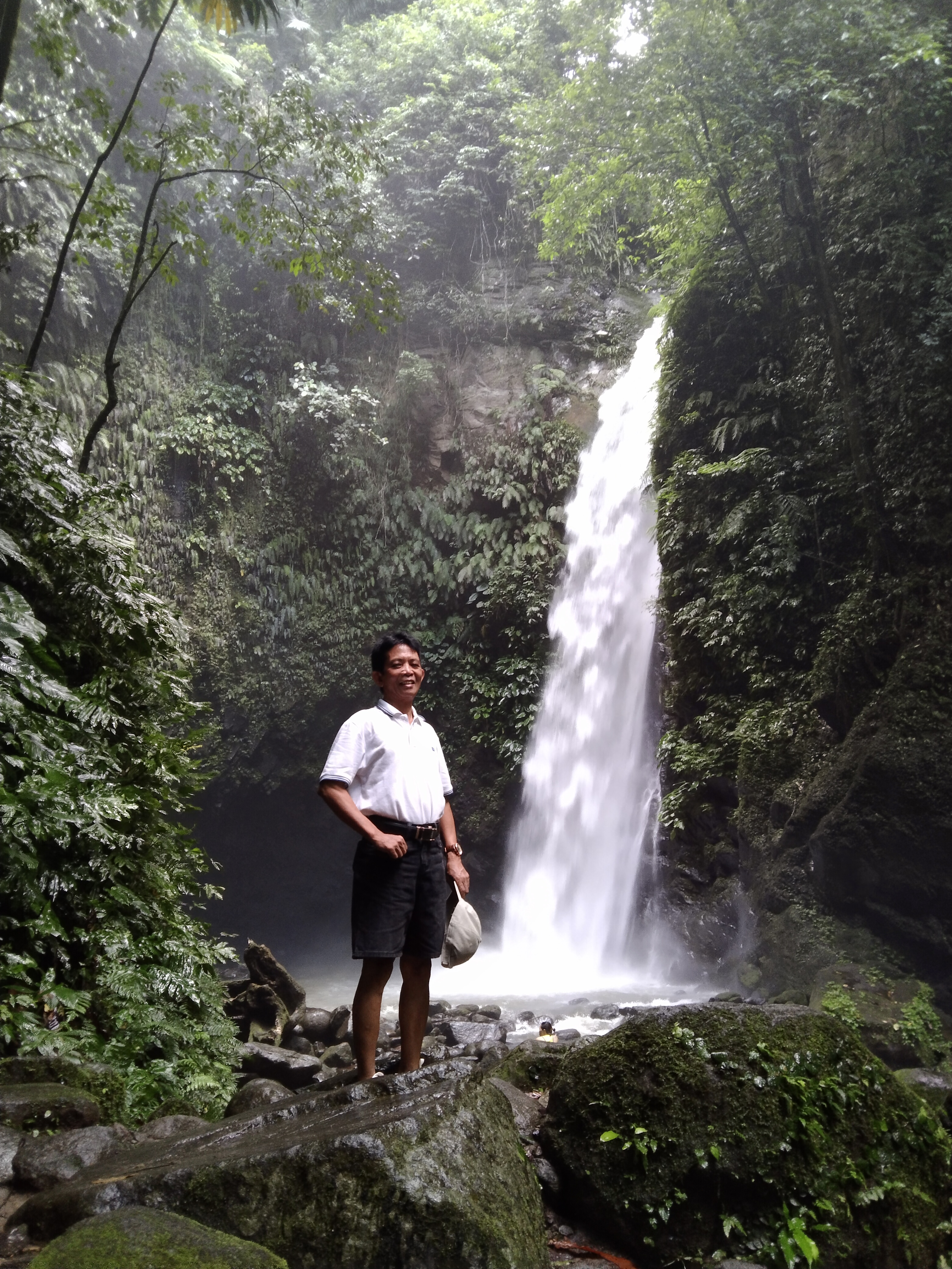 June Cabarles  profile photo