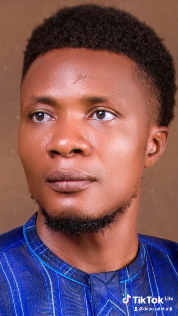 deepluxonmail2015 profile photo