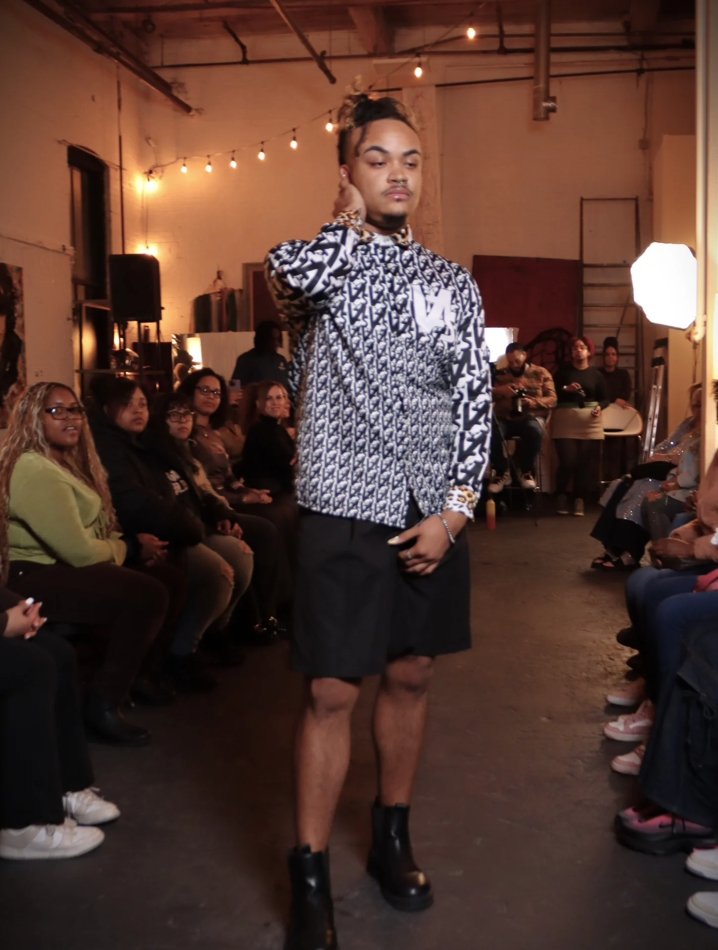 inbound3343610099494939976