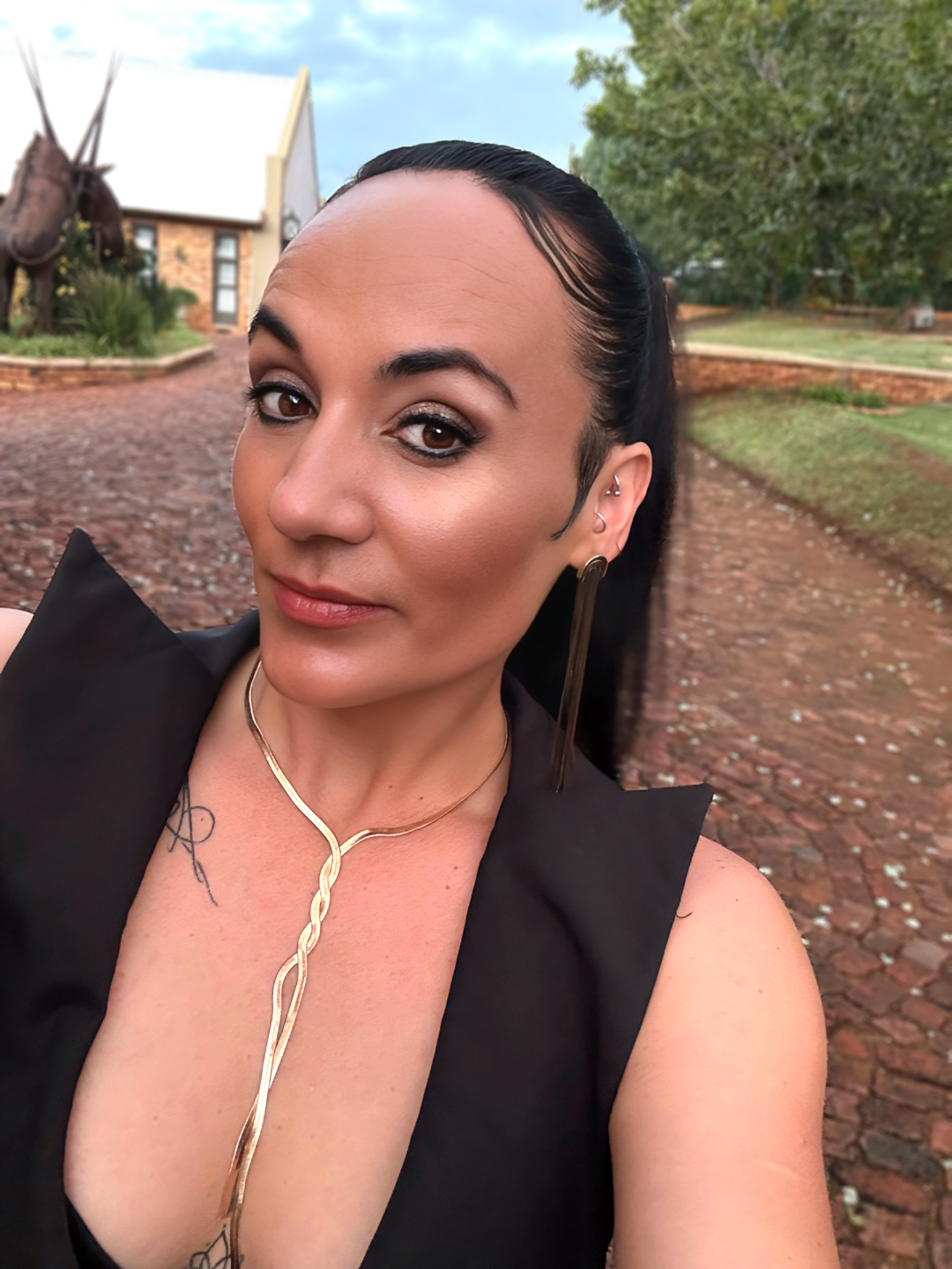 AAC11D00-68C4-4455-99F3-0CE623778D2A