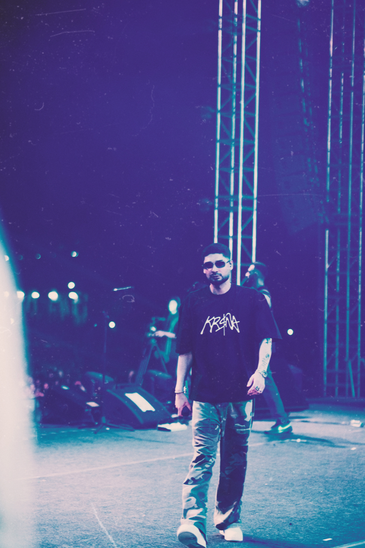 D1F7B876-2184-4BAF-97F2-A8E933A6C614