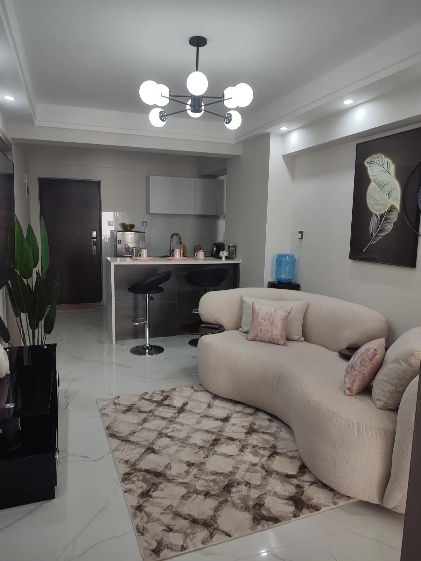 inbound6550874870159574396