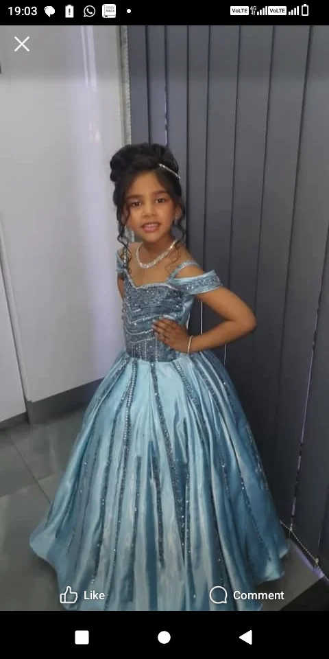 robesoffdifferentcolours portfolio work