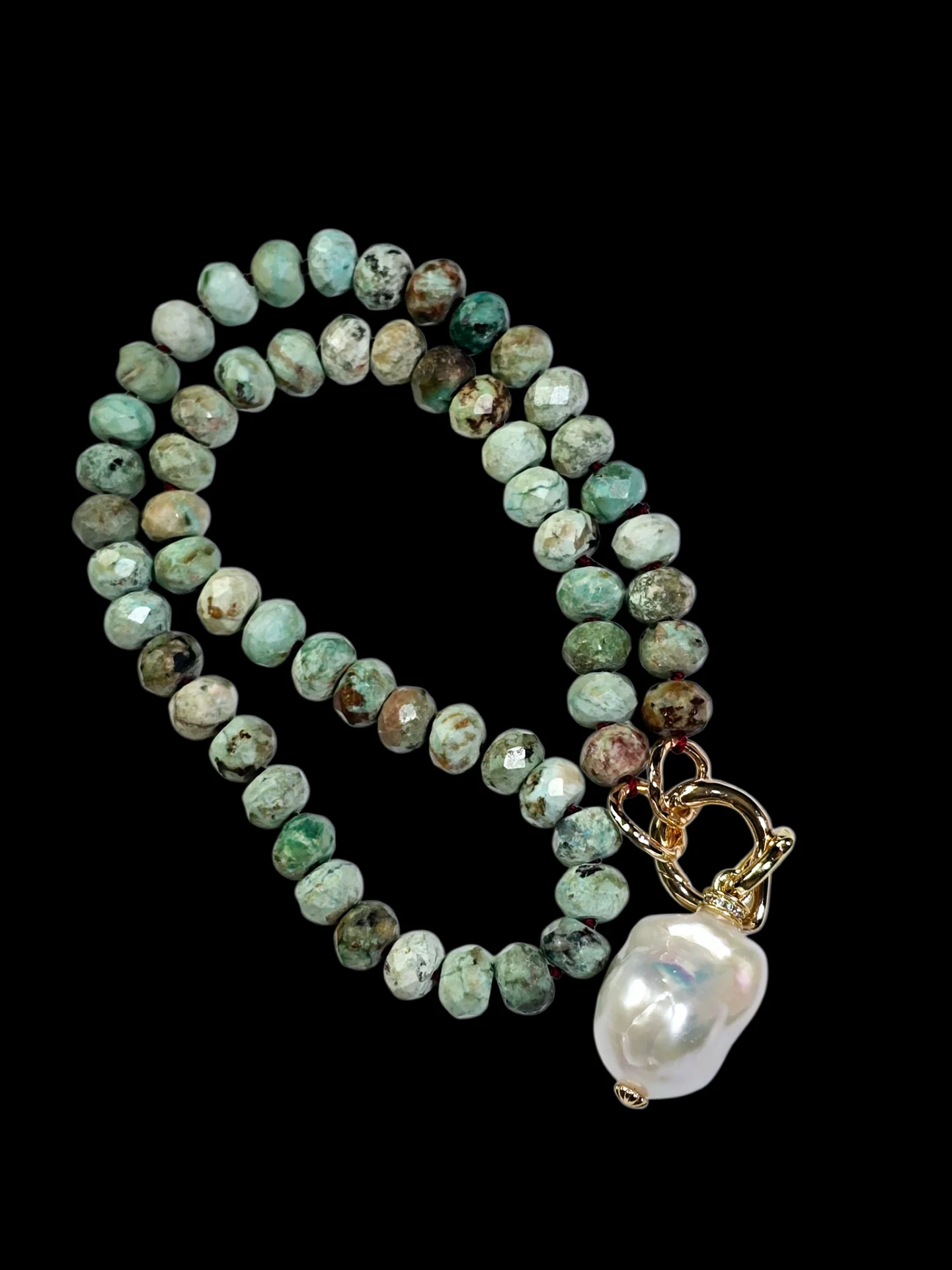 inbound8371976855145159307