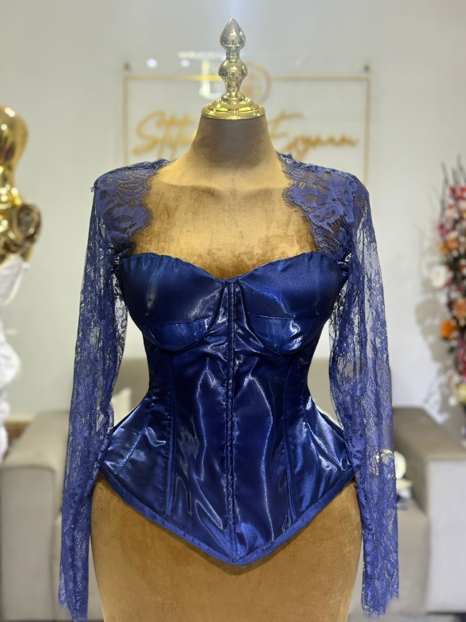 ff3c59bf-6432-44a3-afd6-f989bb393fd4