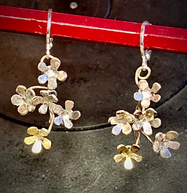 Sterling Silver Jasmin earrings with Keum Boo