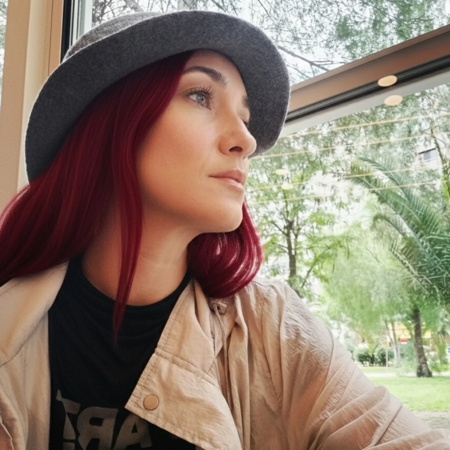 oykuozu profile photo