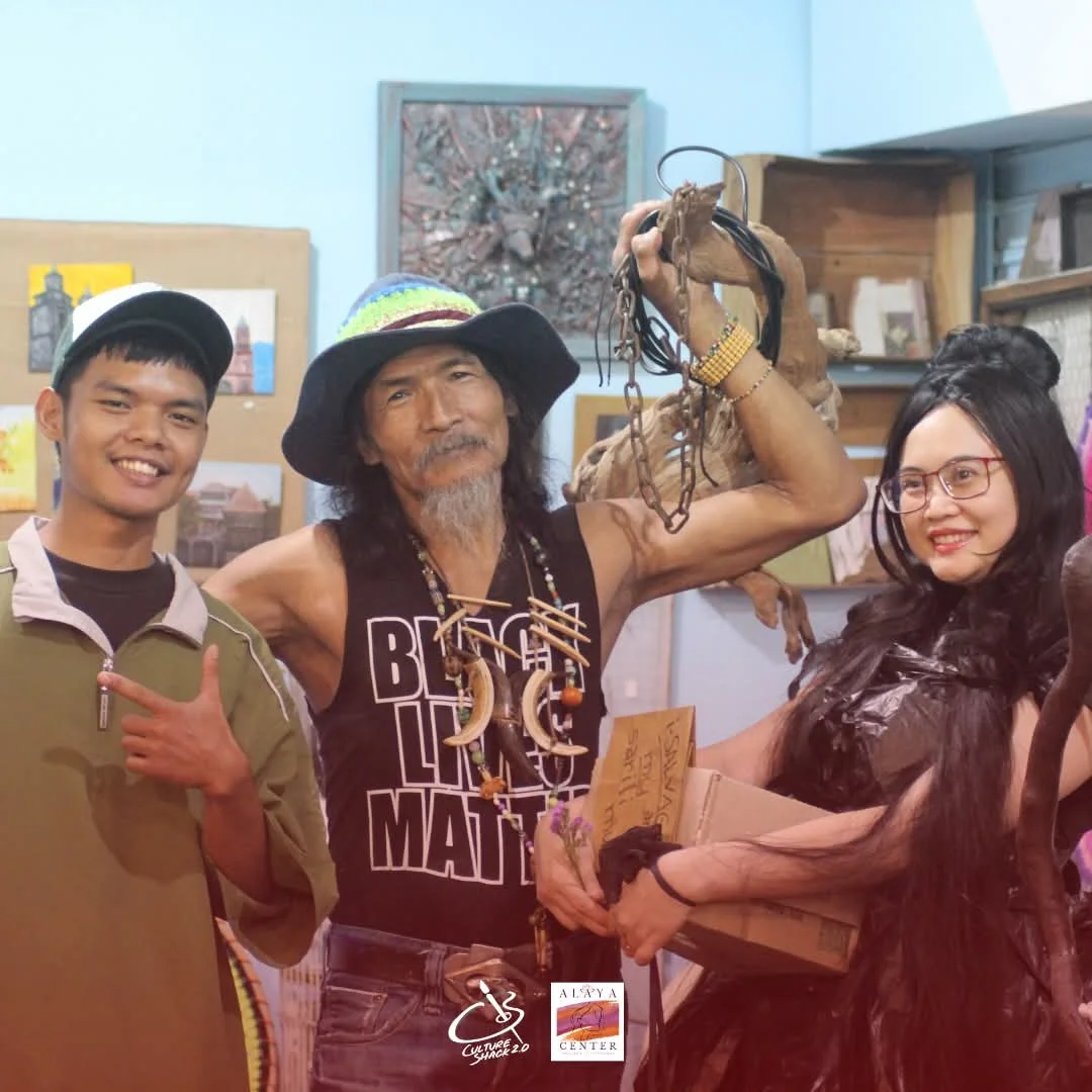 (to my left) With Bamboo Artist, Sir Conderlos Lingat and Vlogger Noki