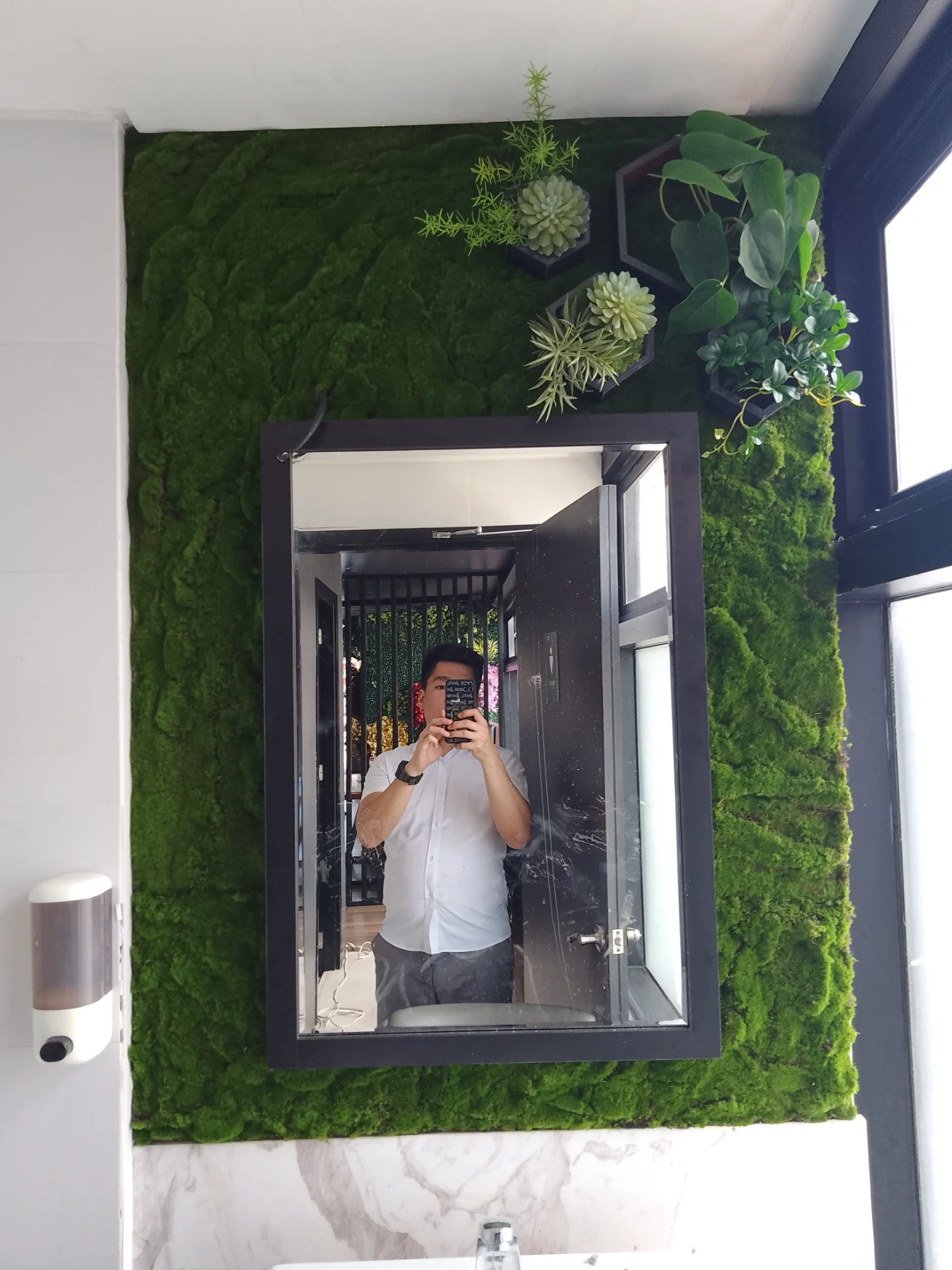 inbound3131040168960397164