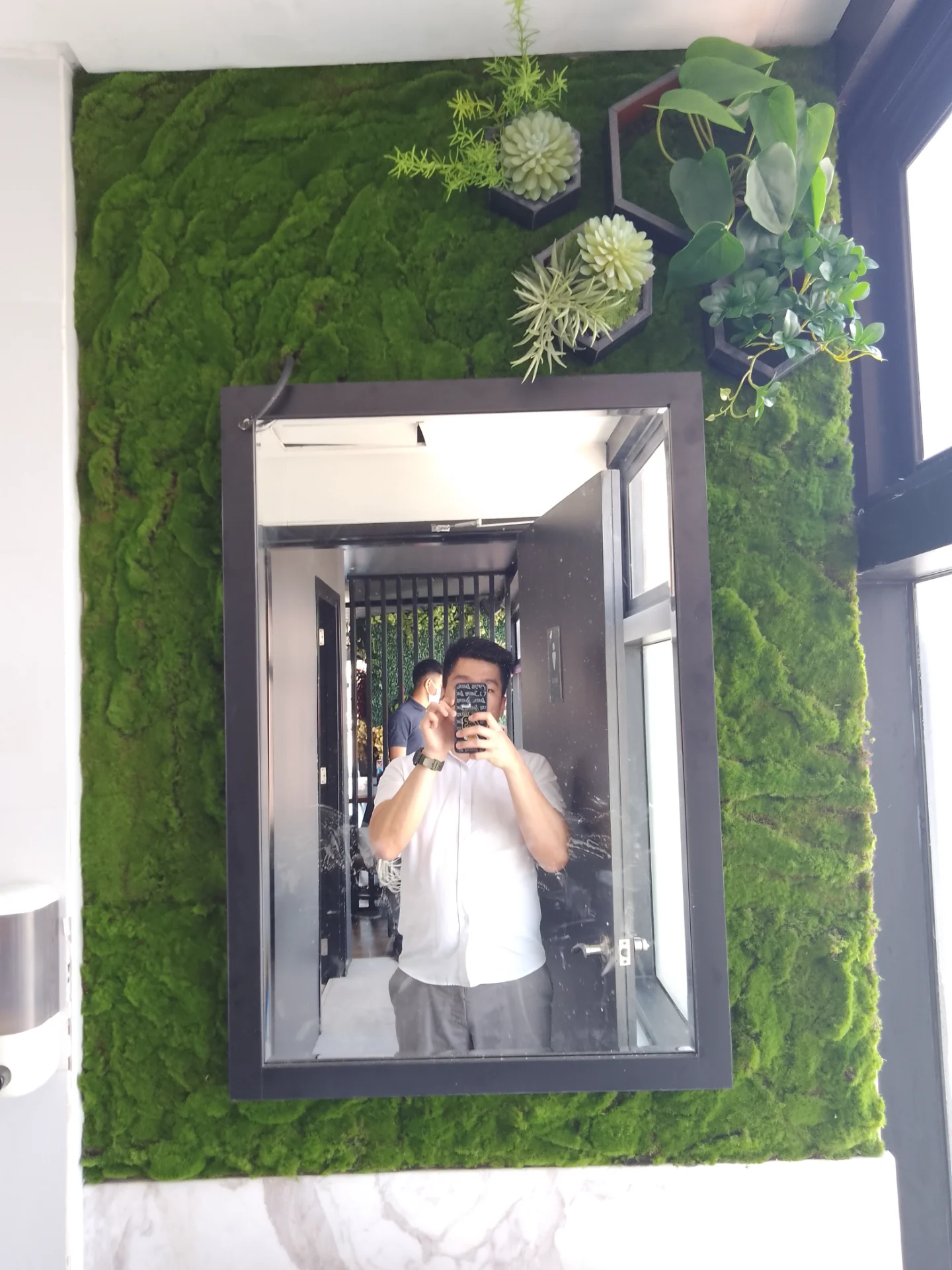 inbound2113058875834175130