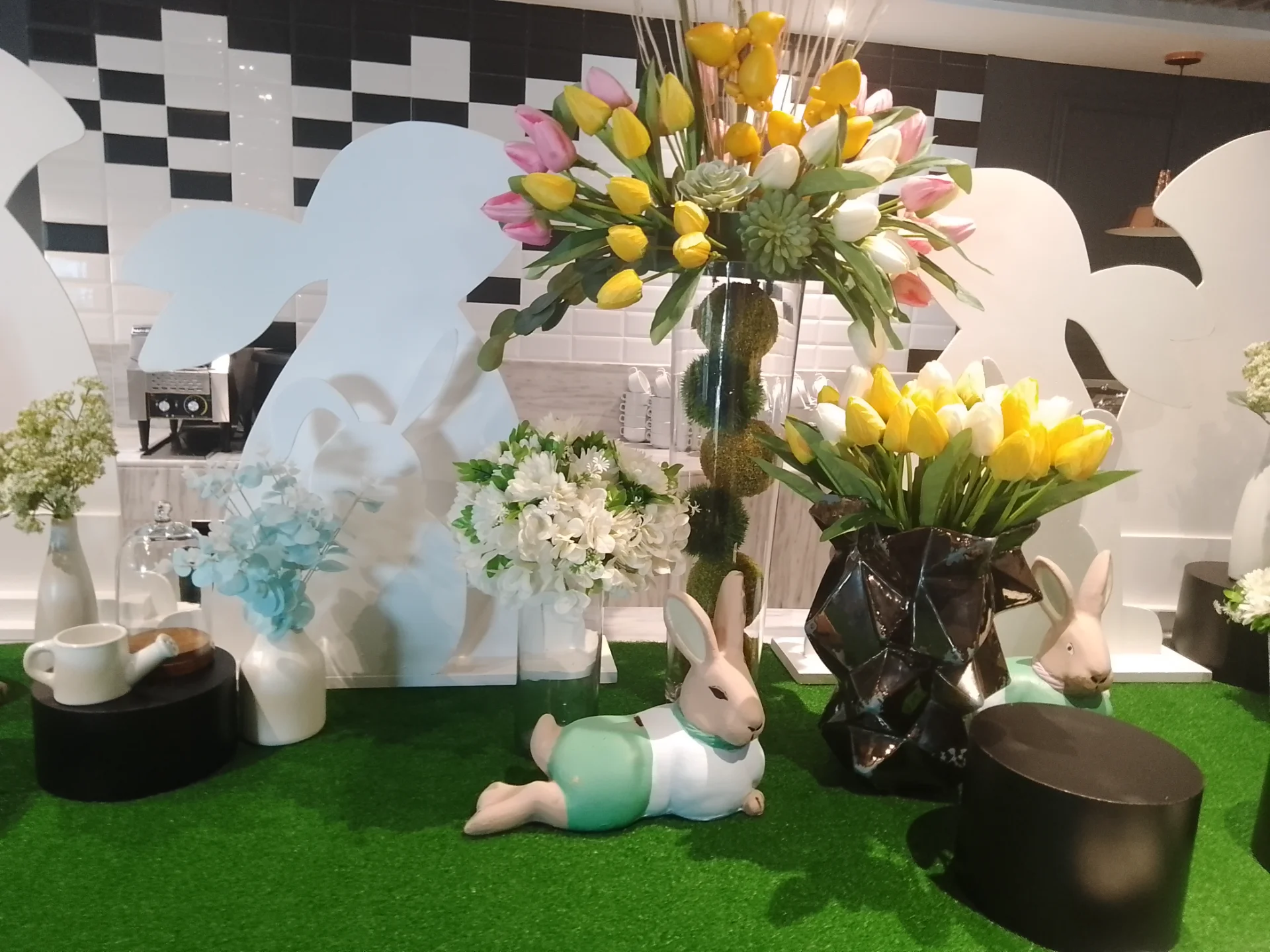 inbound6227775125777966809