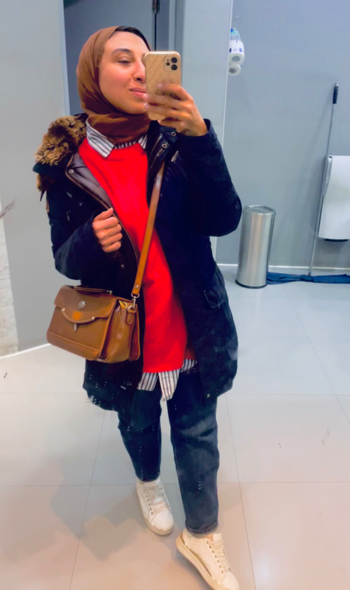 BE1E6840-813D-4E40-BFBB-C0BF0512811B