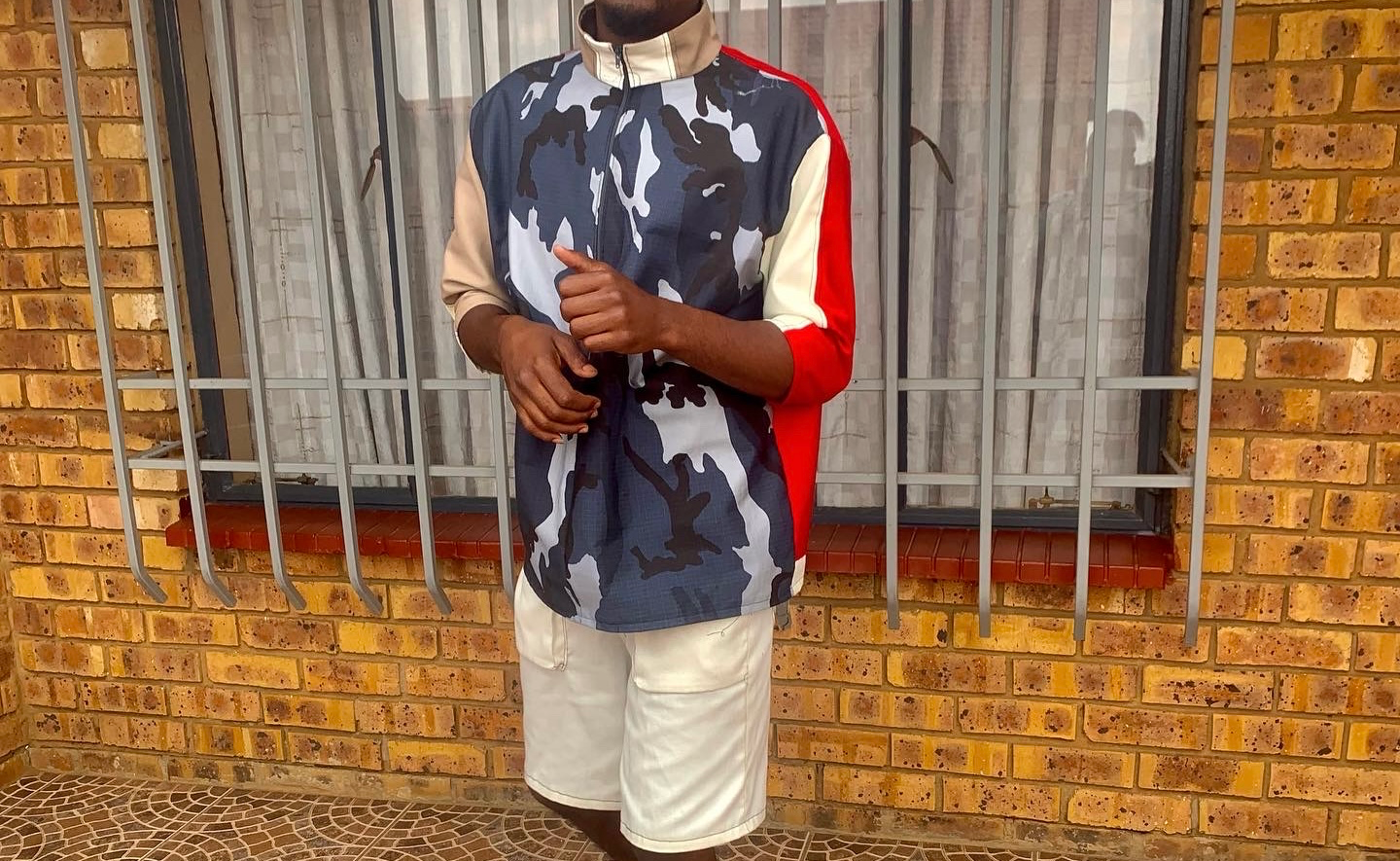 855A24E7-4C3C-4094-8D70-14A5CB3FCBD9