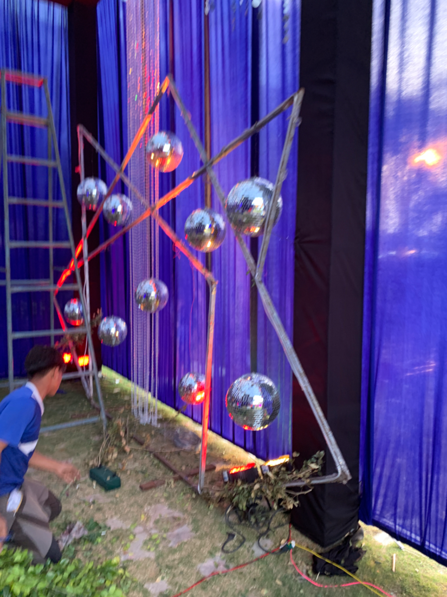 EFBCF0DC-06B5-48A7-A97C-9D2C98CD2C3A