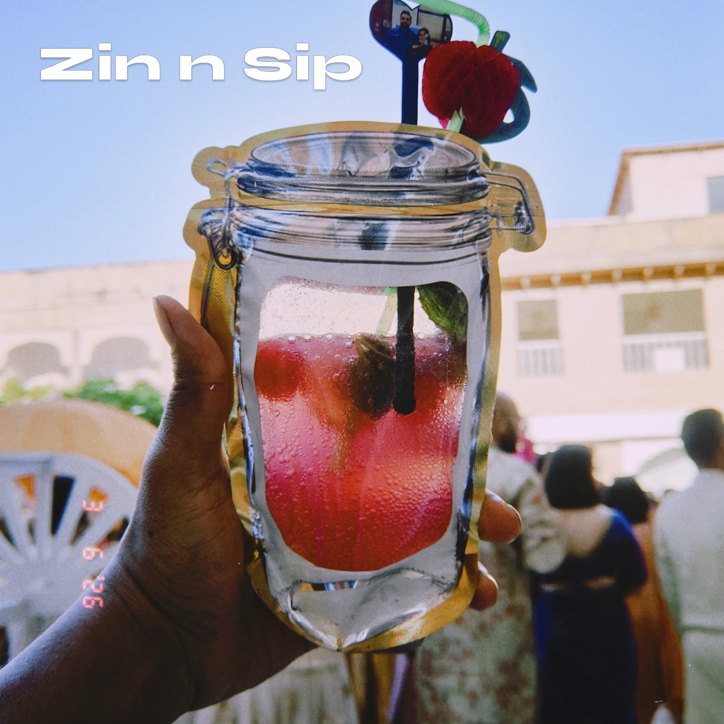 E7D6D872-8A10-4C2B-8EDA-886D9352934E