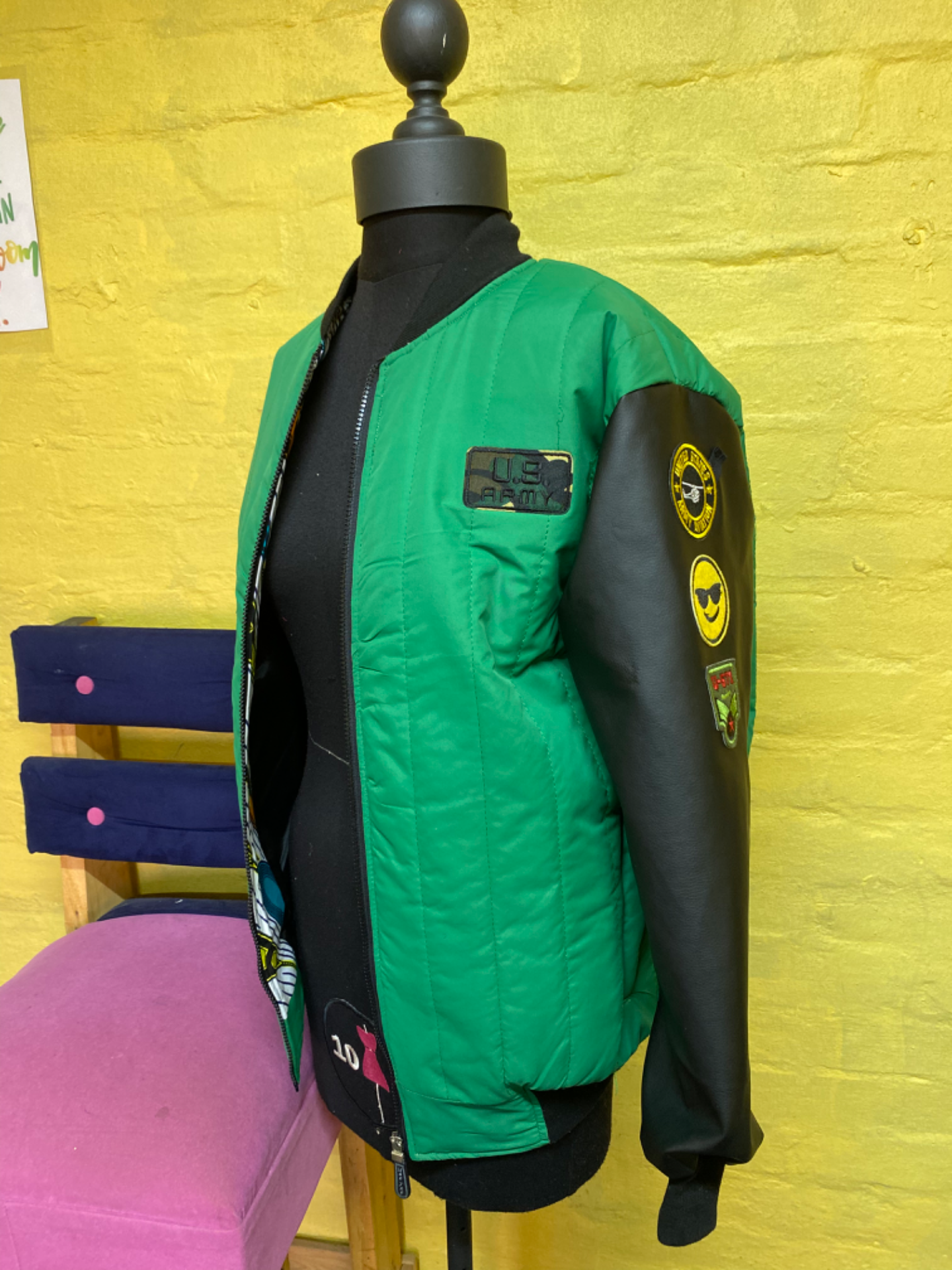 6FBA8D36-7DD4-457F-8A07-F865105B4845