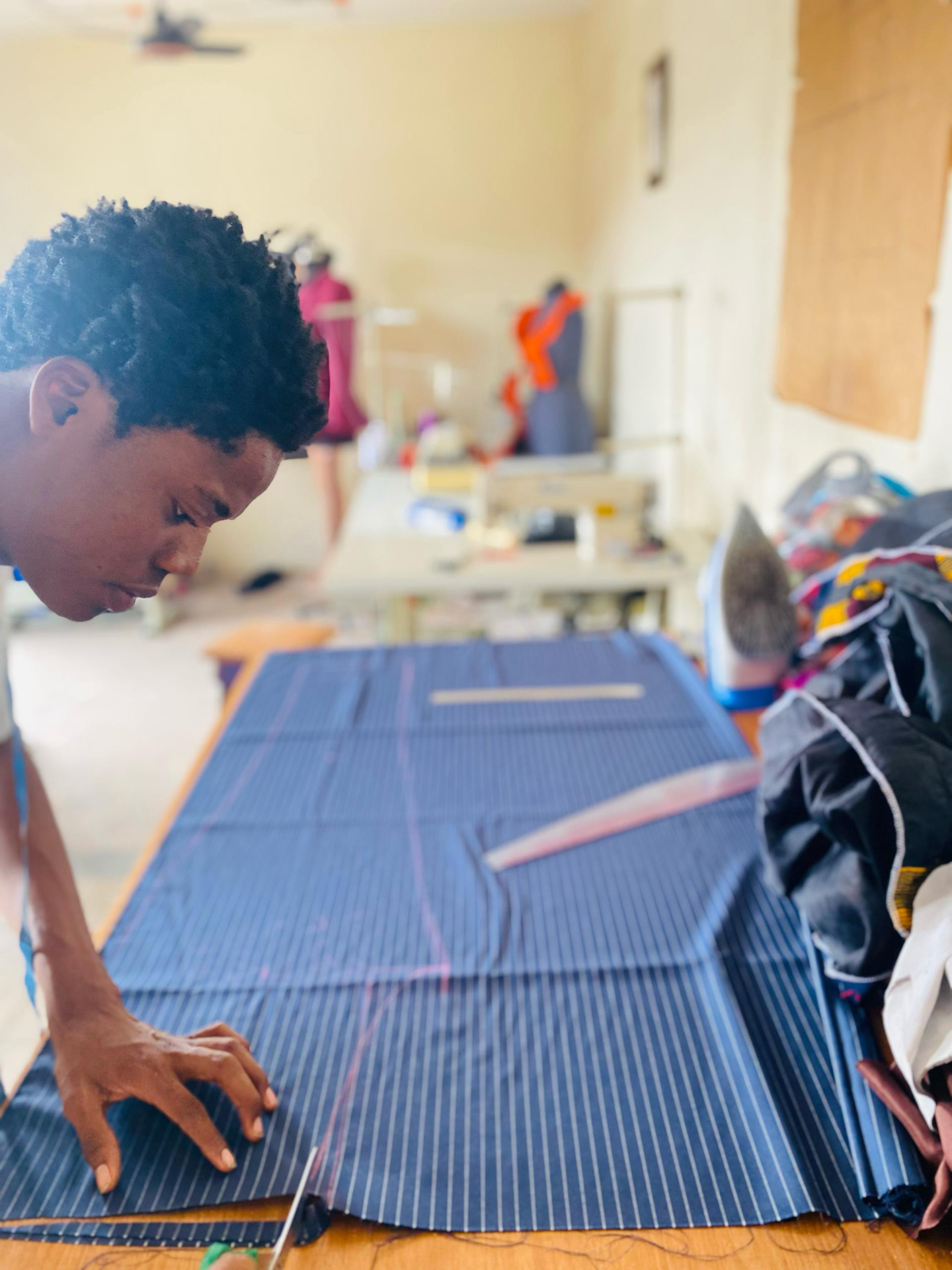 a8f253ec-9c34-4d23-b380-056ba81d8c4b