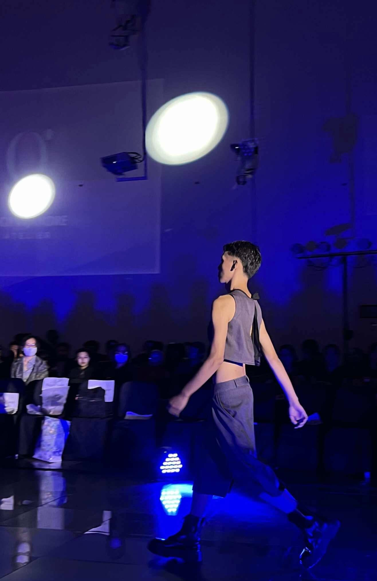 Modern Silhouettes by Gigi, portfolio