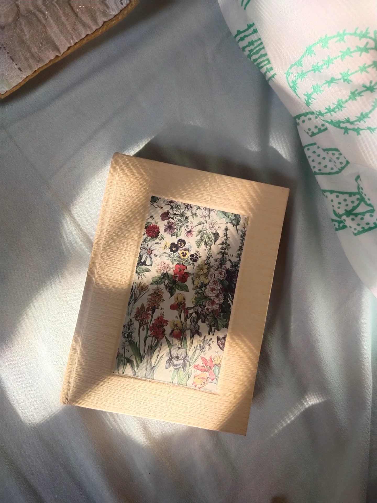 SELECTED ARCHIVE by 351, handmade art