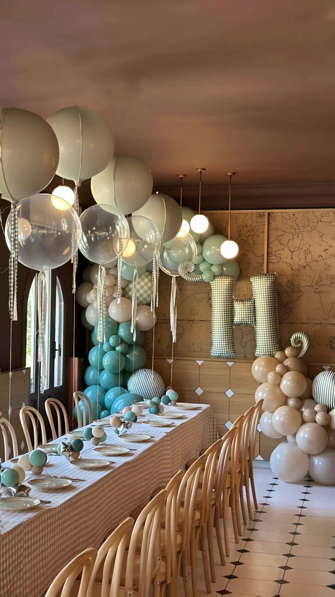 SELECTED WORK by confettipartyb, balloon design & artist