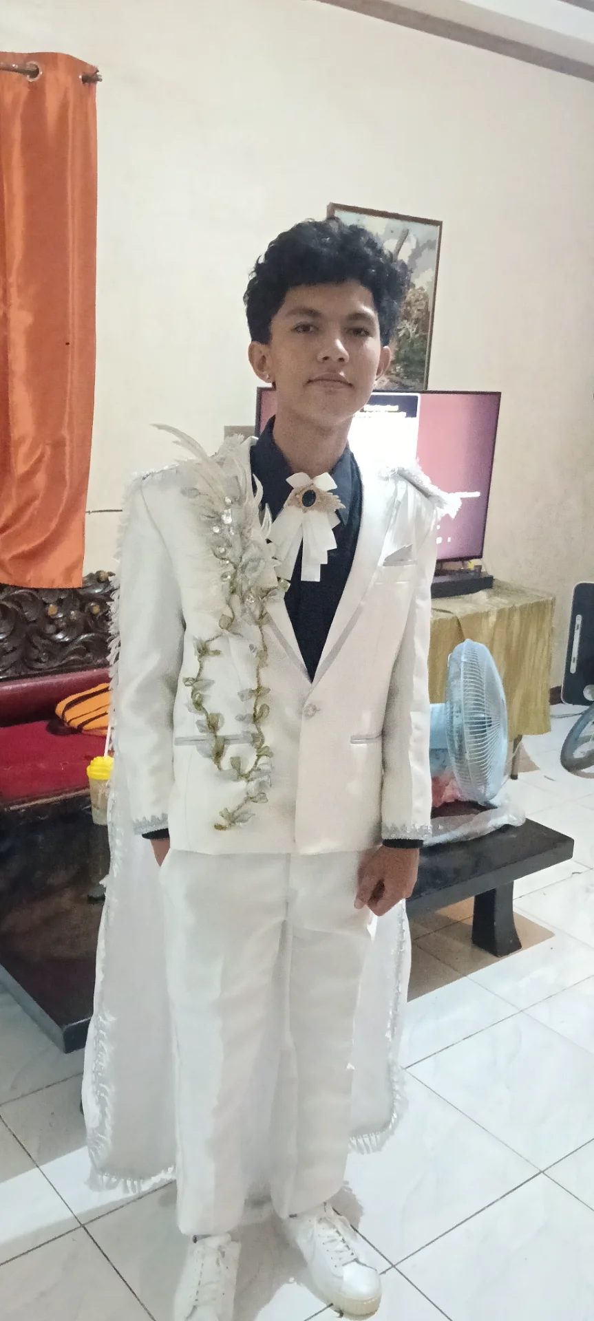 inbound4335820956322971403 by Andromeda , fashion designing ang fabric cutting
