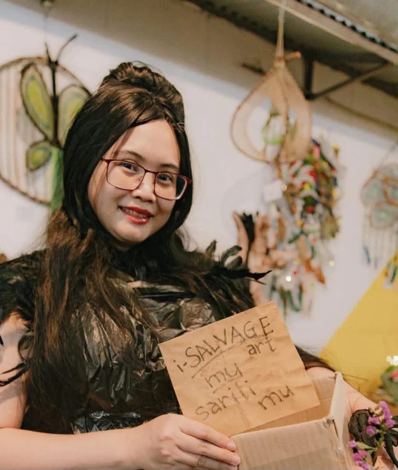 Salvage Art & Performance by Dee Lao, writer, filmmaker, performance art, singer, english teacher