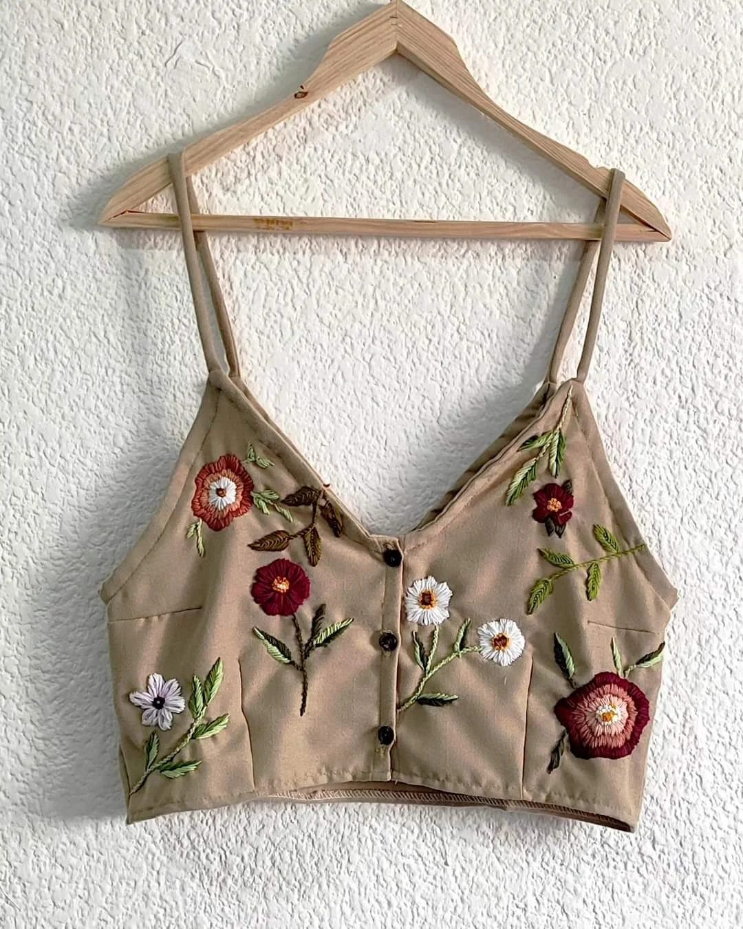 Archived Works by cecilia.cotalini, artista textil