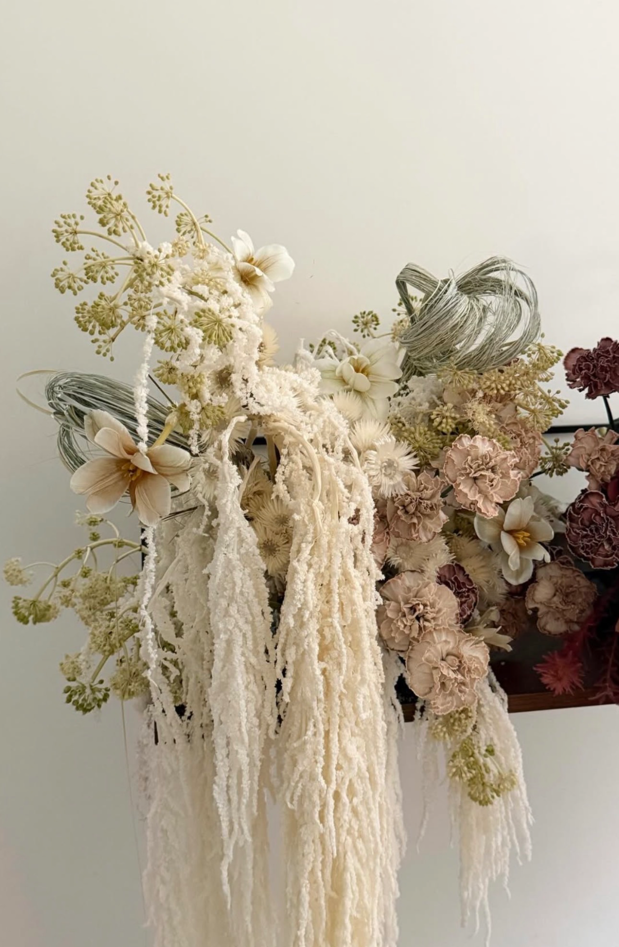 Bespoke Floral Installation by riveraflowers.shop, floral designer