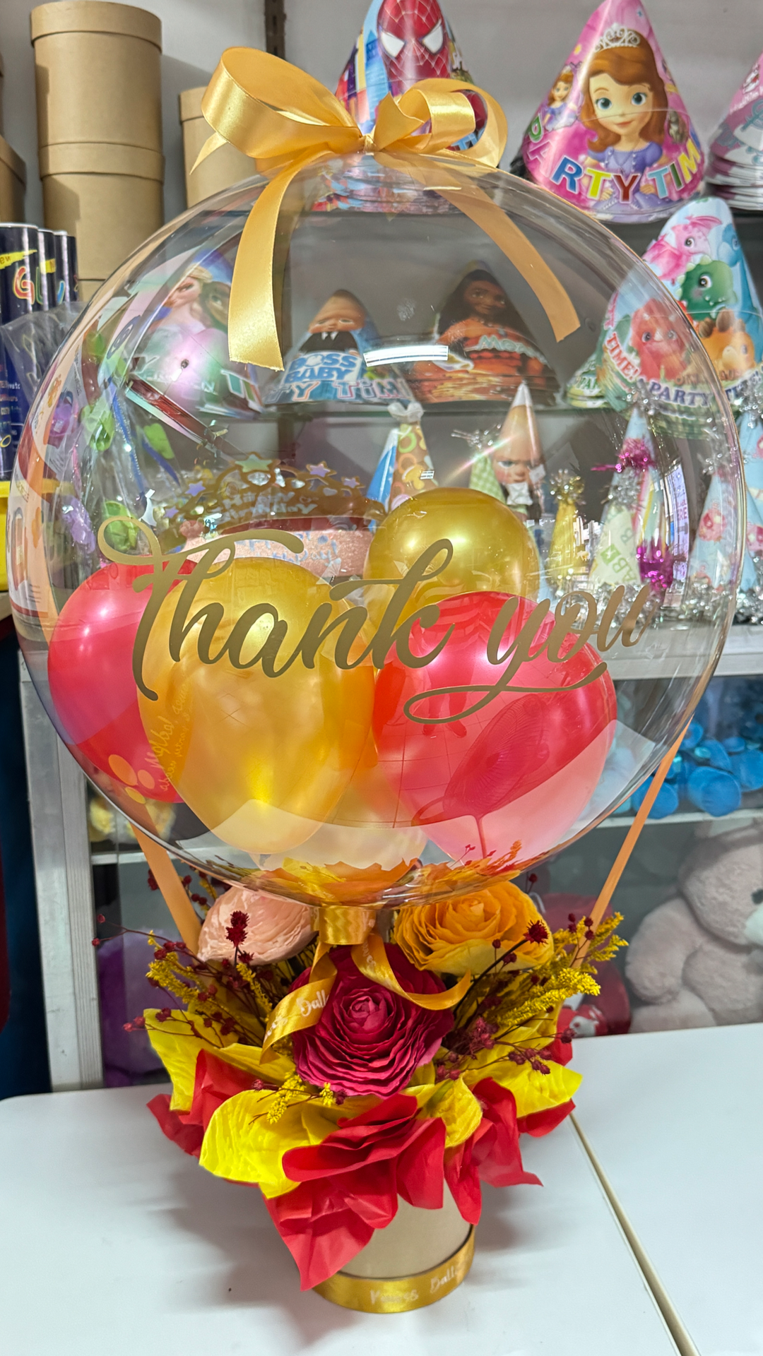 IMG_7348 by nscornejo, balloon /flower arranger